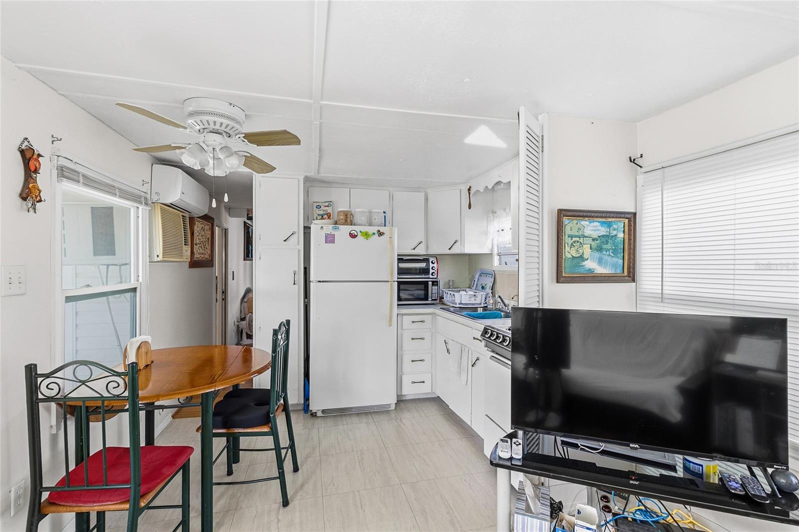 12766 SEMINOLE BLVD #10, LARGO, FL, 33778