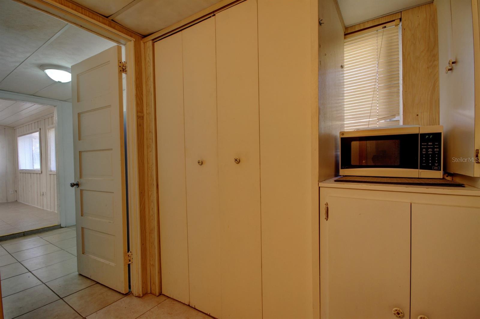 4539 MILE STRETCH DR, HOLIDAY, FL, 34690