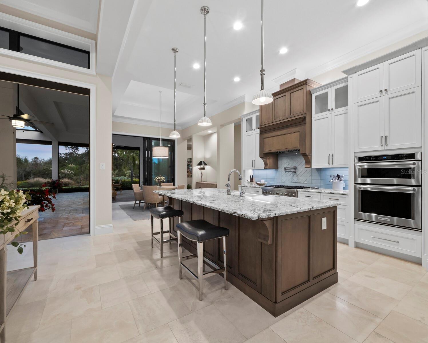 A4672806 Property Photo