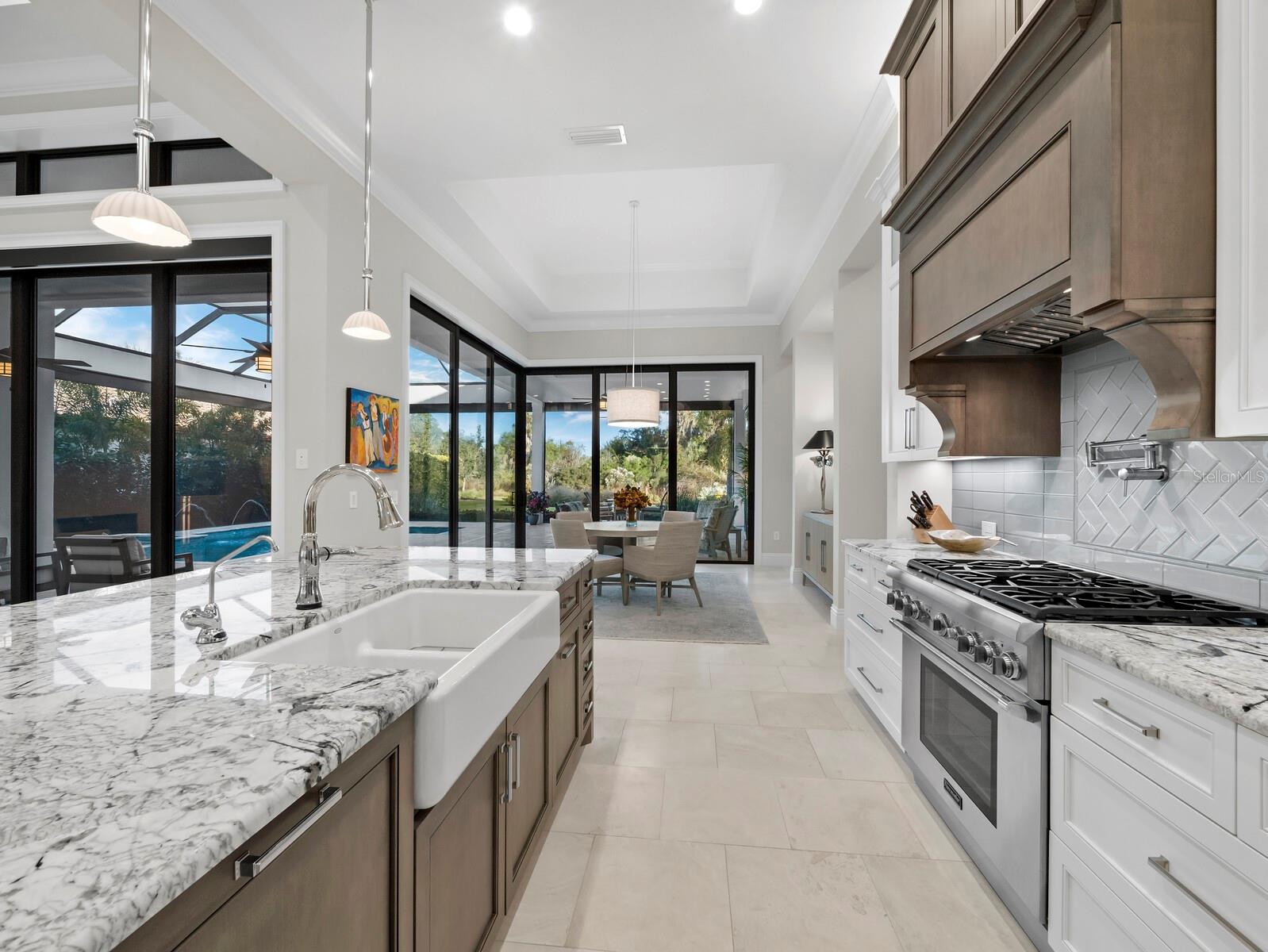 A4672806 Property Photo