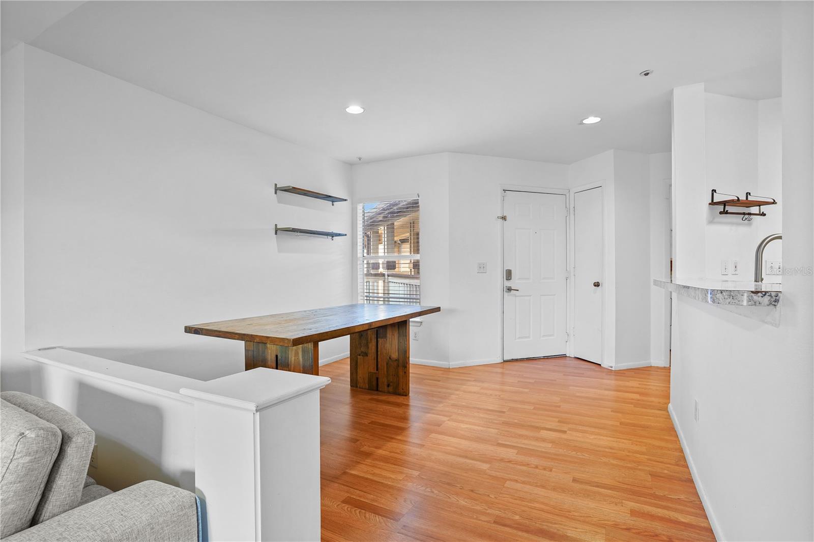 494 N PIN OAK PL #302, LONGWOOD, FL, 32779