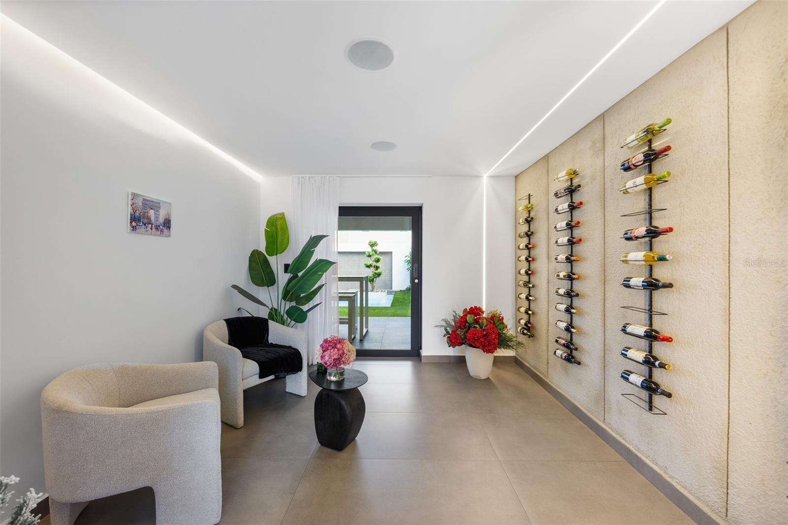 PR9117513 Property Photo