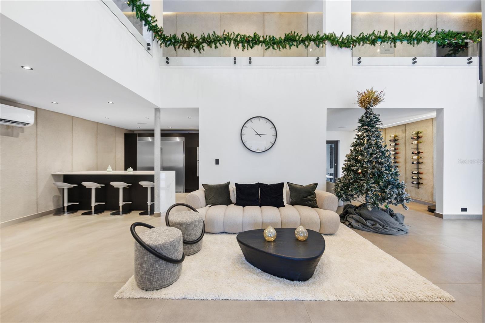 PR9117513 Property Photo