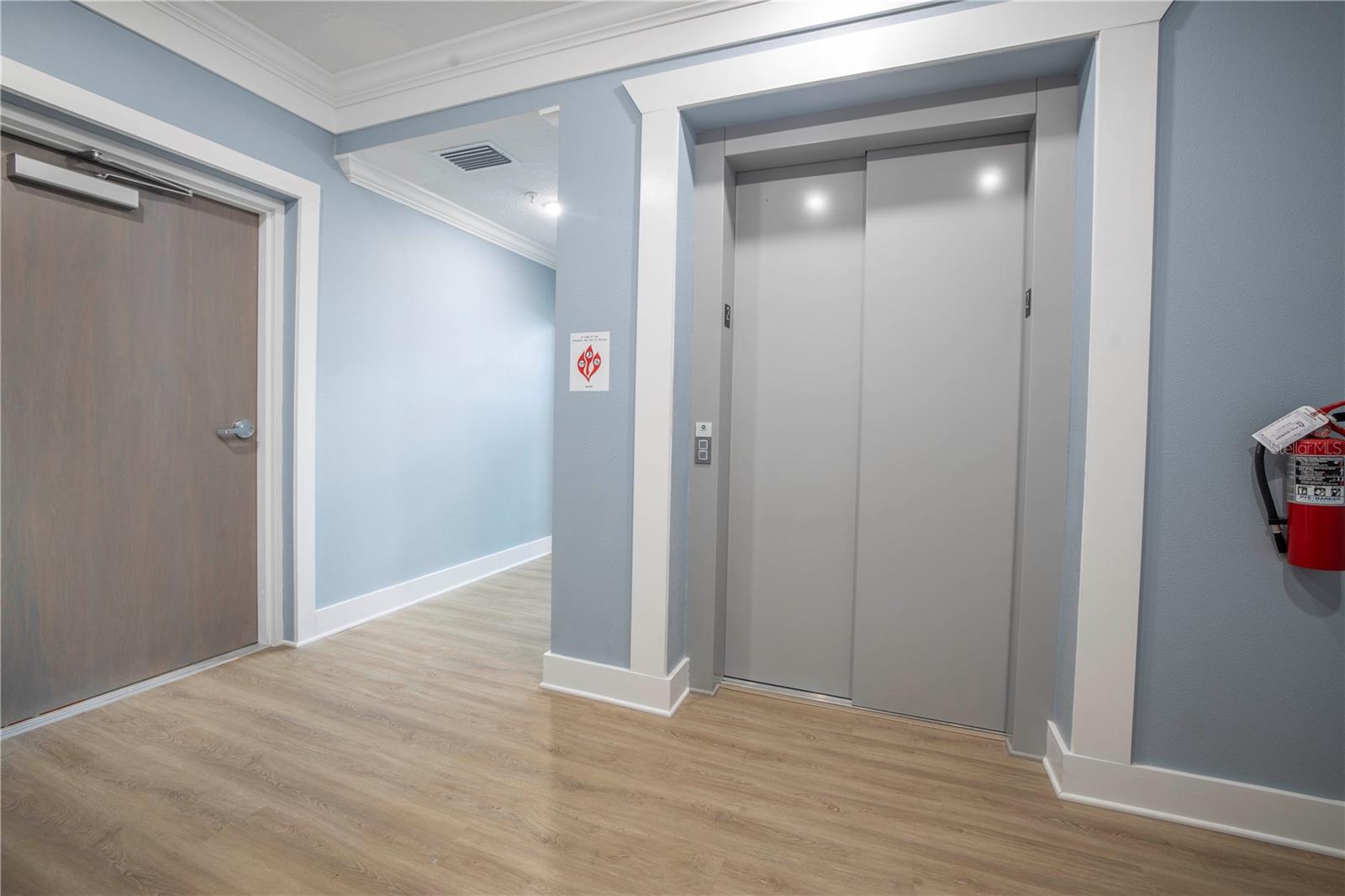 19505 GULF BLVD #304, INDIAN SHORES, FL, 33785