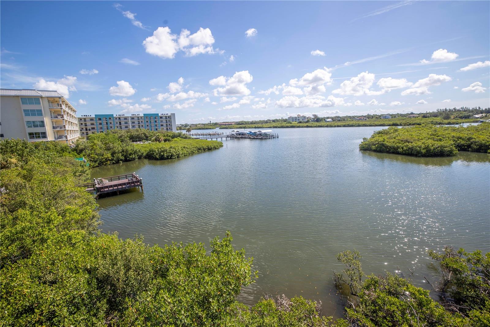 19505 GULF BLVD #304, INDIAN SHORES, FL, 33785