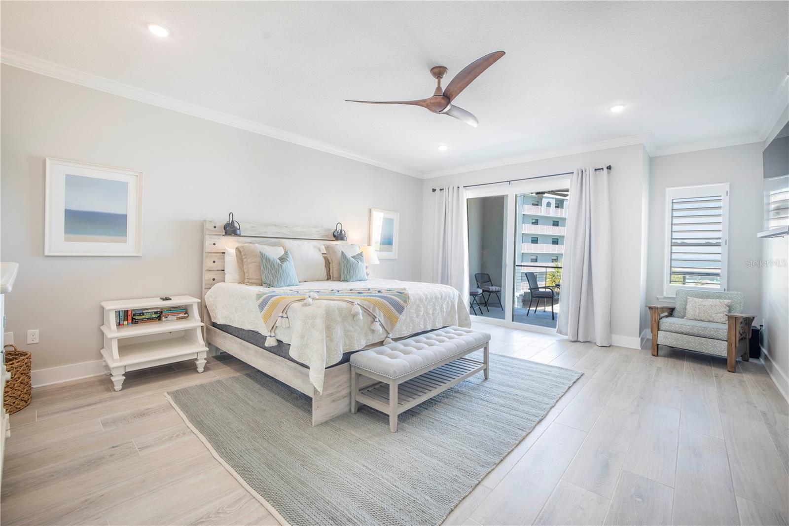 19505 GULF BLVD #304, INDIAN SHORES, FL, 33785