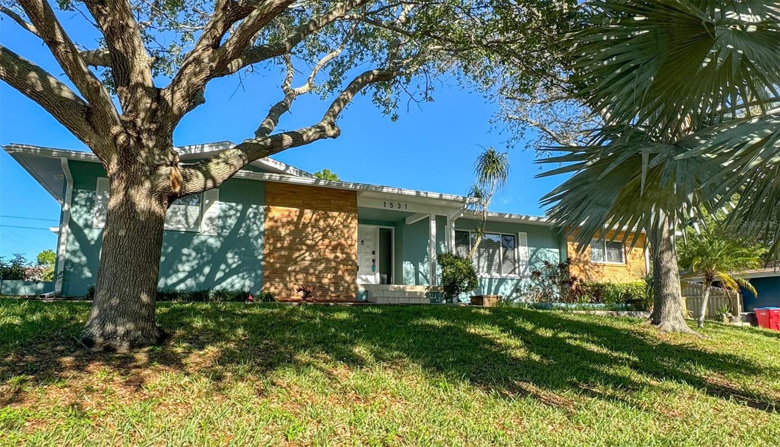 1531 HILL DR, LARGO, FL, 33770