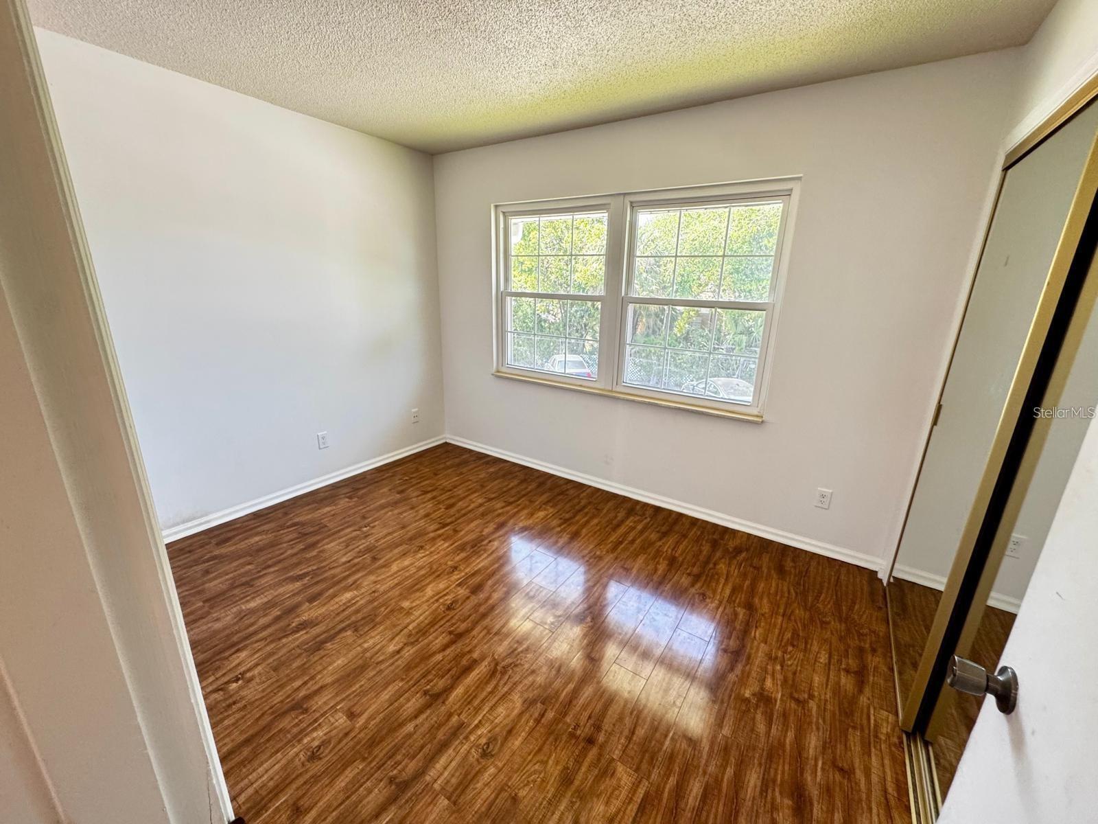 O6362215 Property Photo