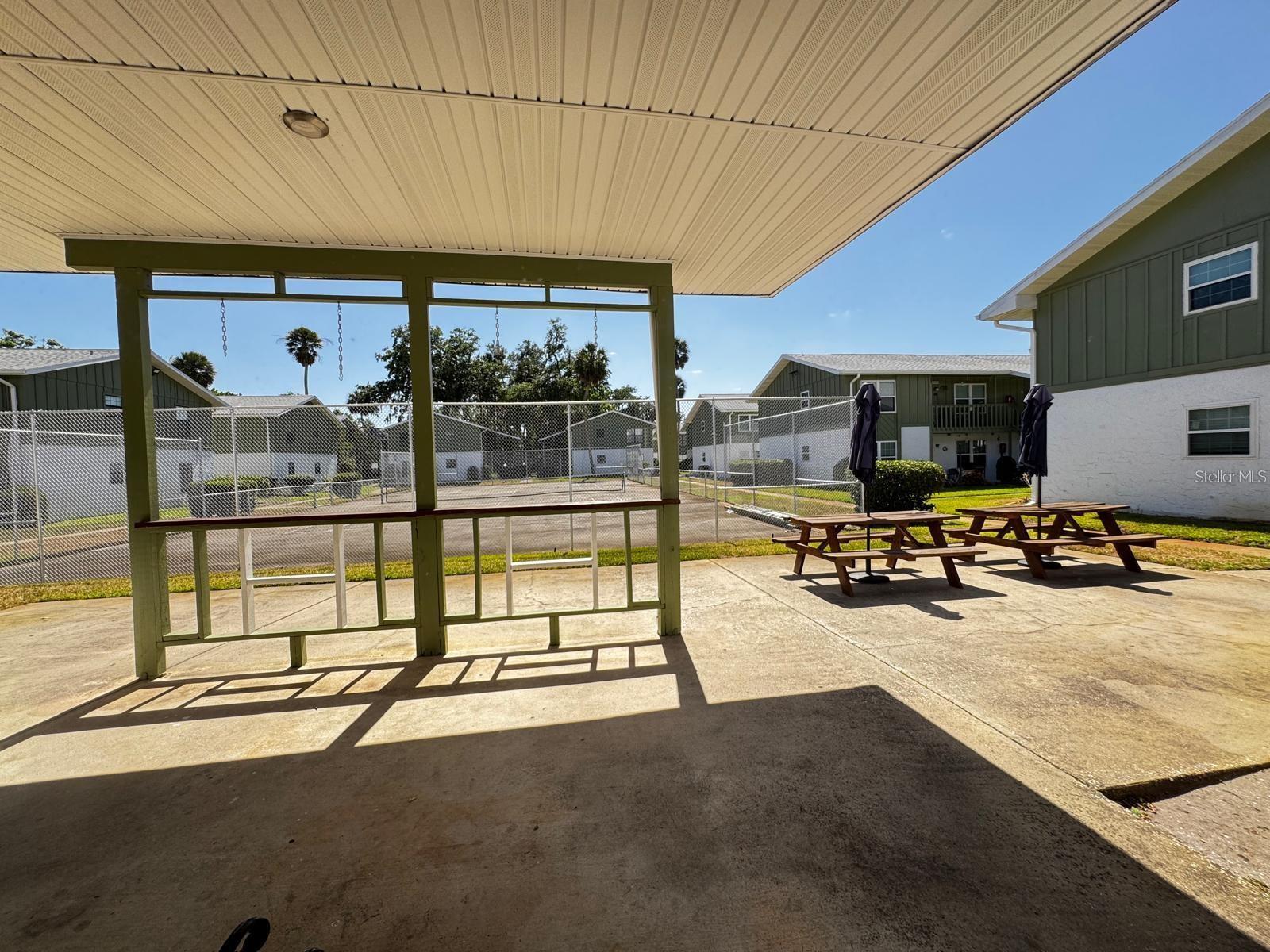 O6362215 Property Photo