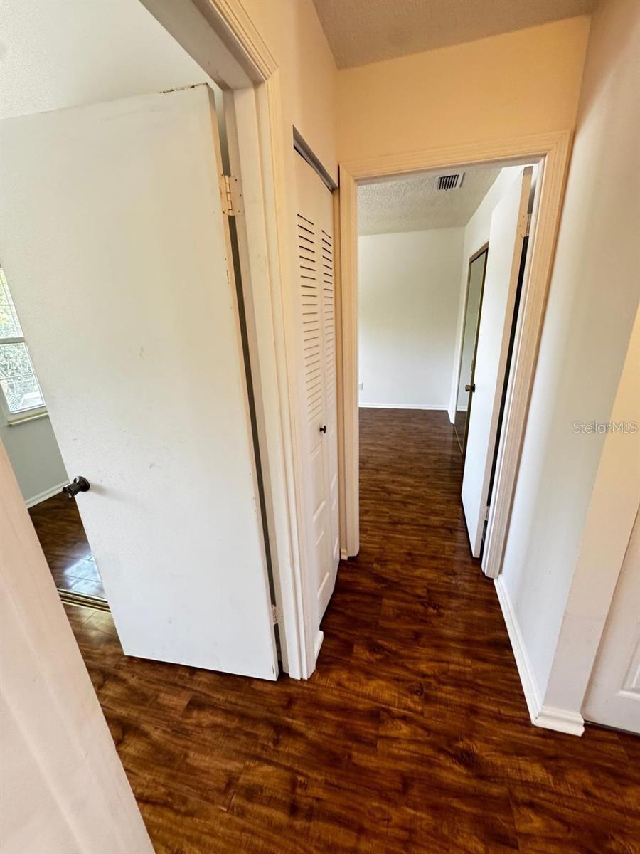 O6362215 Property Photo