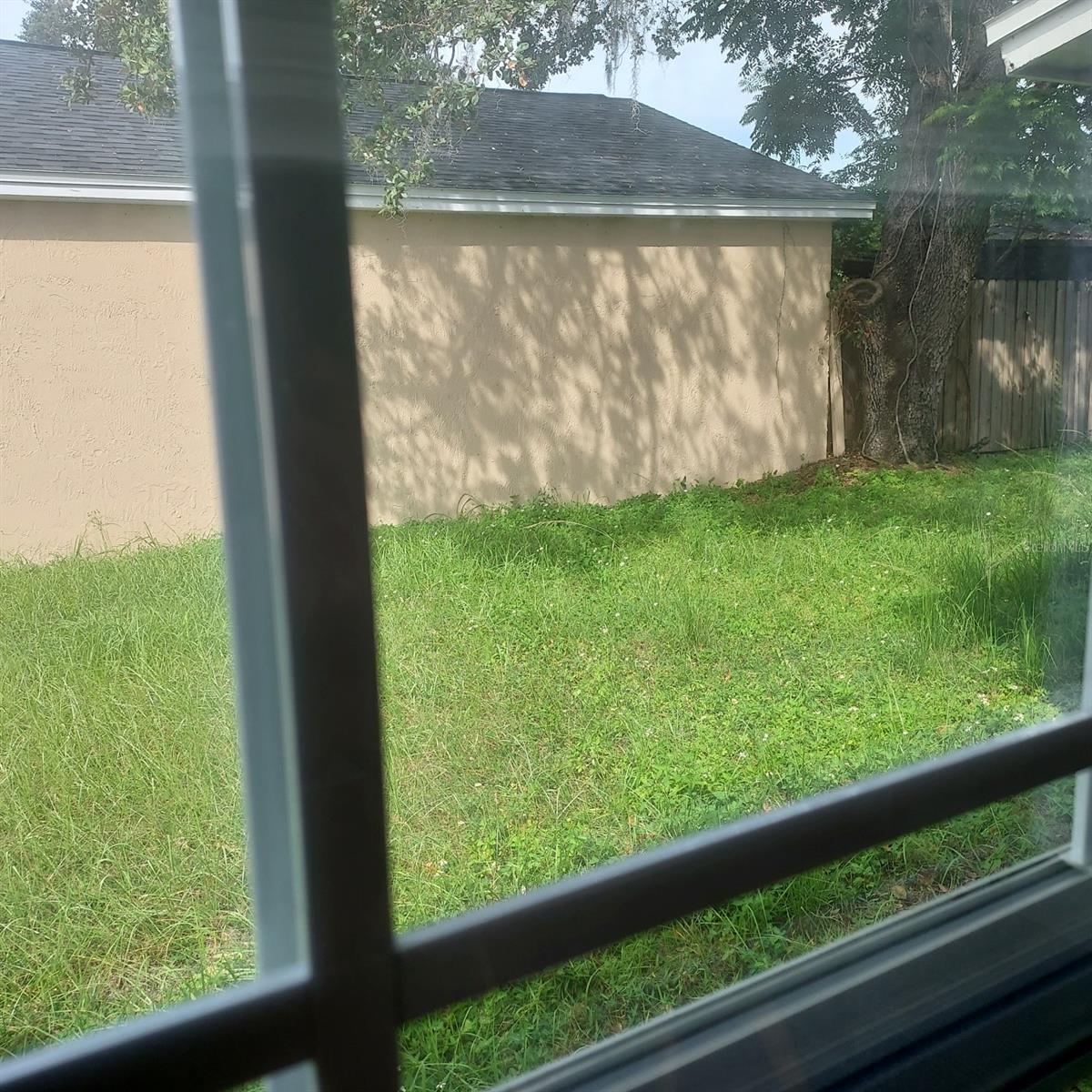 2008 GREGORY DR, TAMPA, FL, 33613