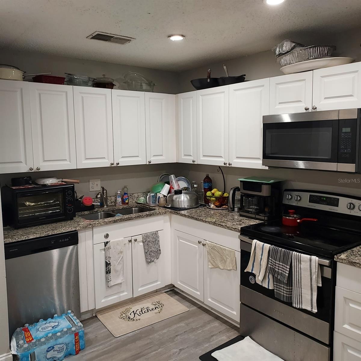 2008 GREGORY DR, TAMPA, FL, 33613