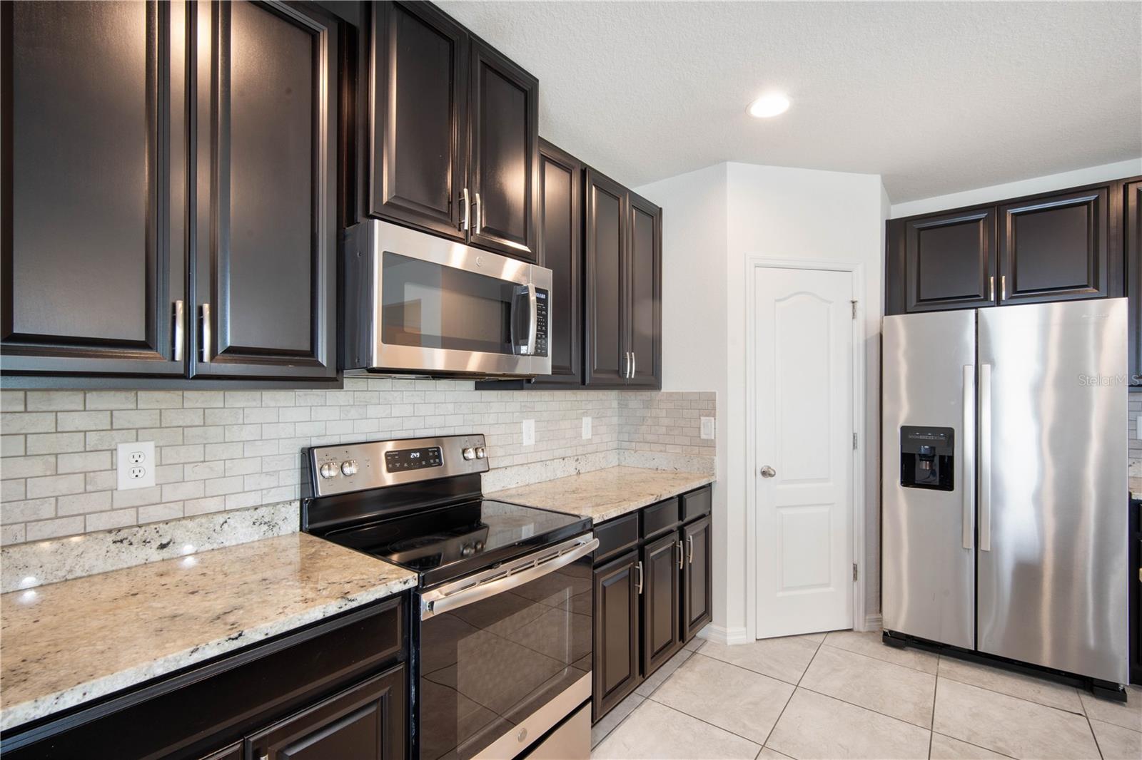 14233 POKE RIDGE DR, RIVERVIEW, FL, 33579