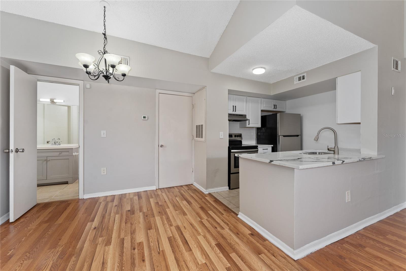 437 FOUNTAINHEAD CIR #283, KISSIMMEE, FL, 34741