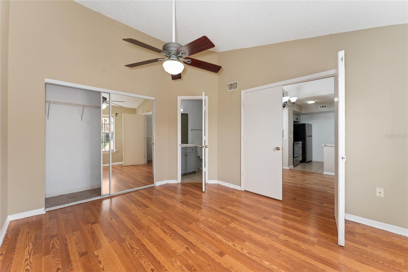 437 FOUNTAINHEAD CIR #283, KISSIMMEE, FL, 34741