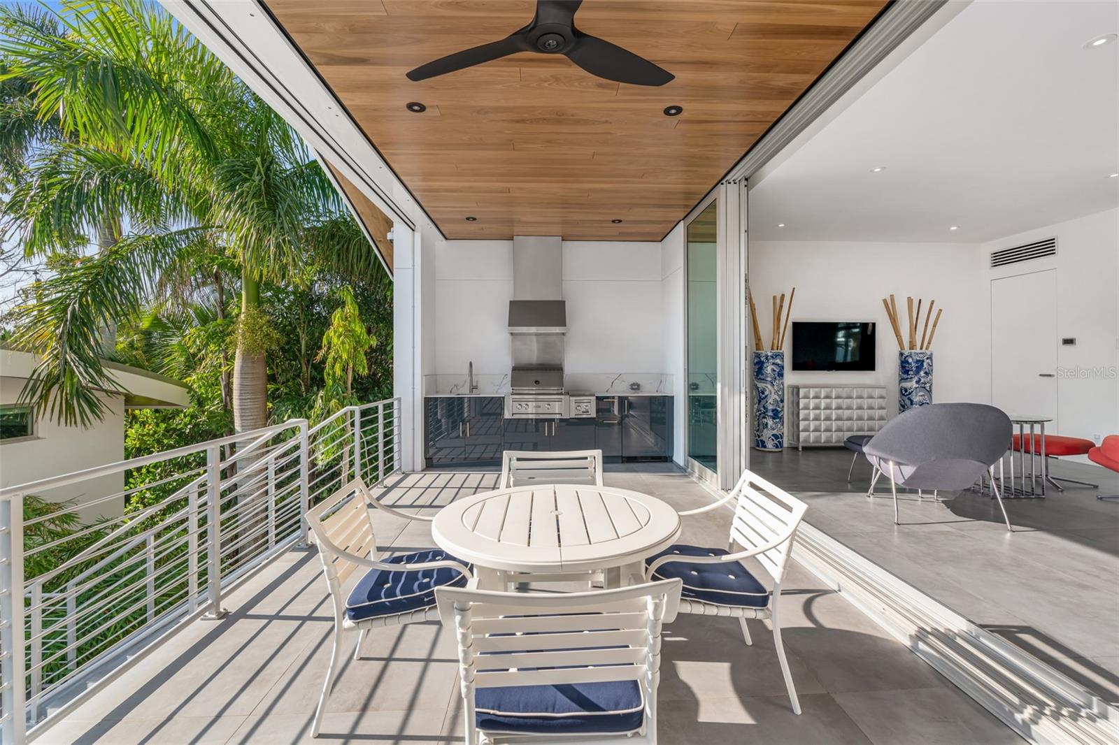 A4672827 Property Photo