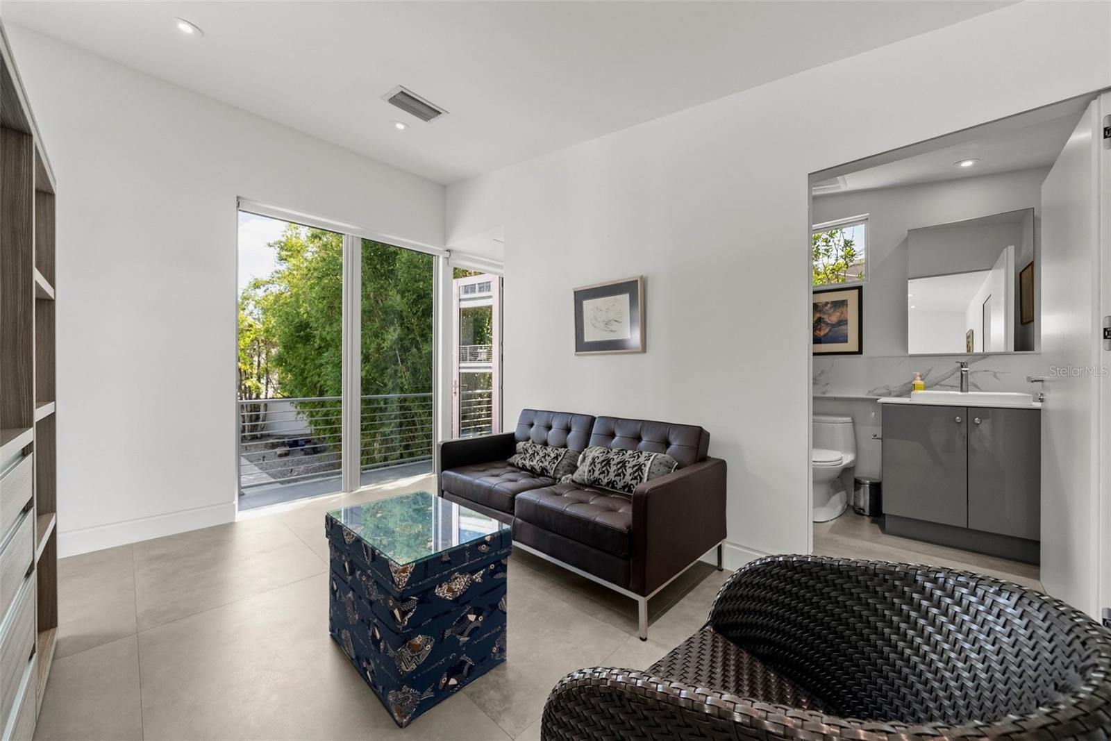 A4672827 Property Photo