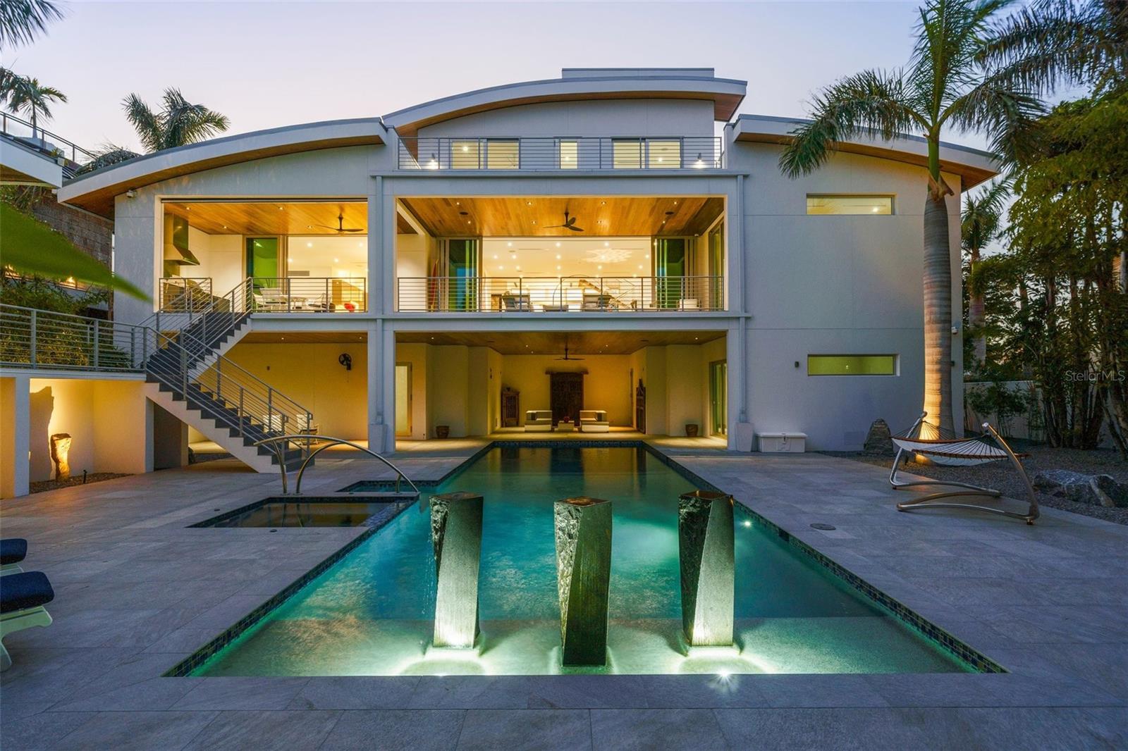 A4672827 Property Photo