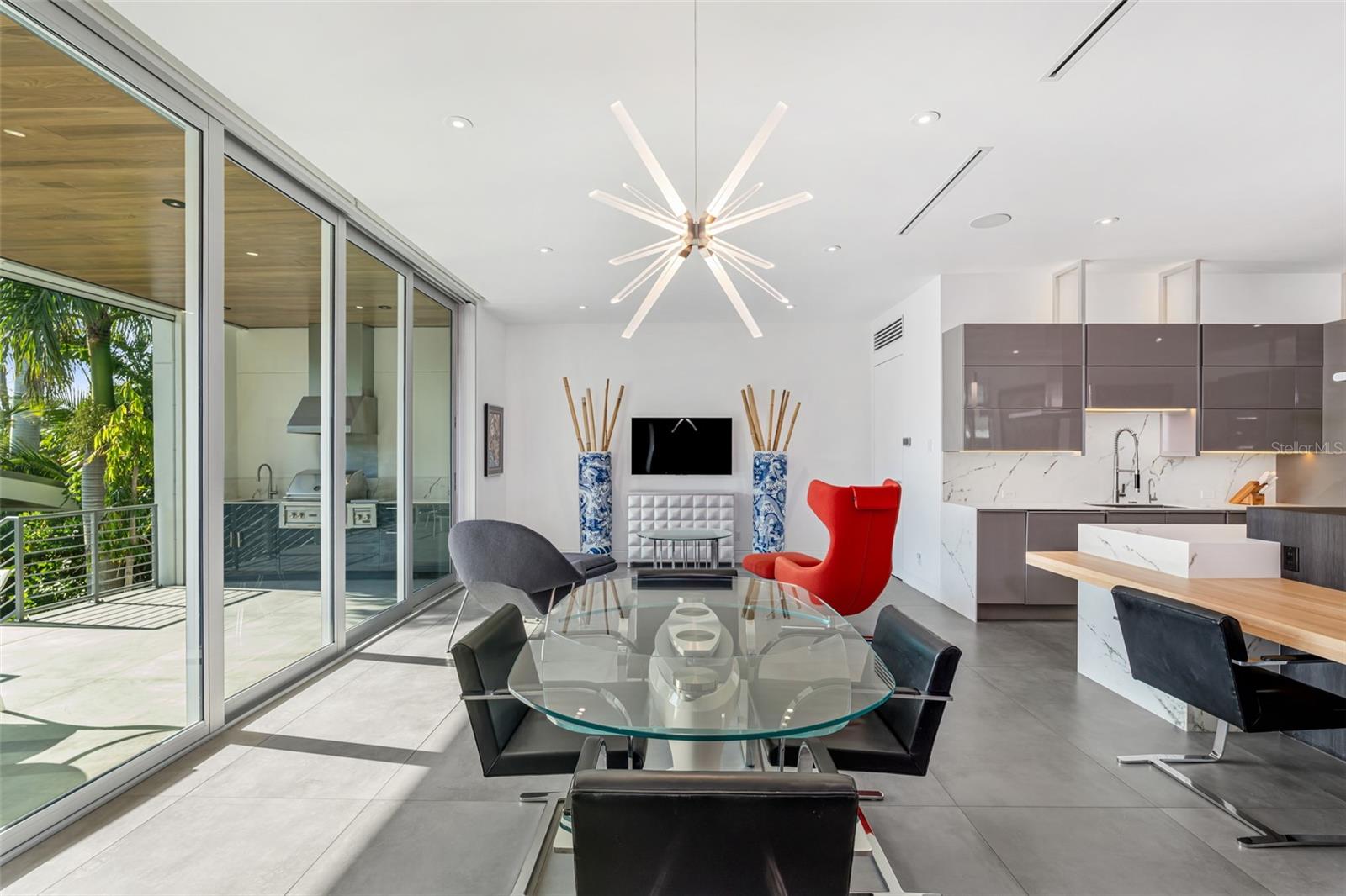 A4672827 Property Photo