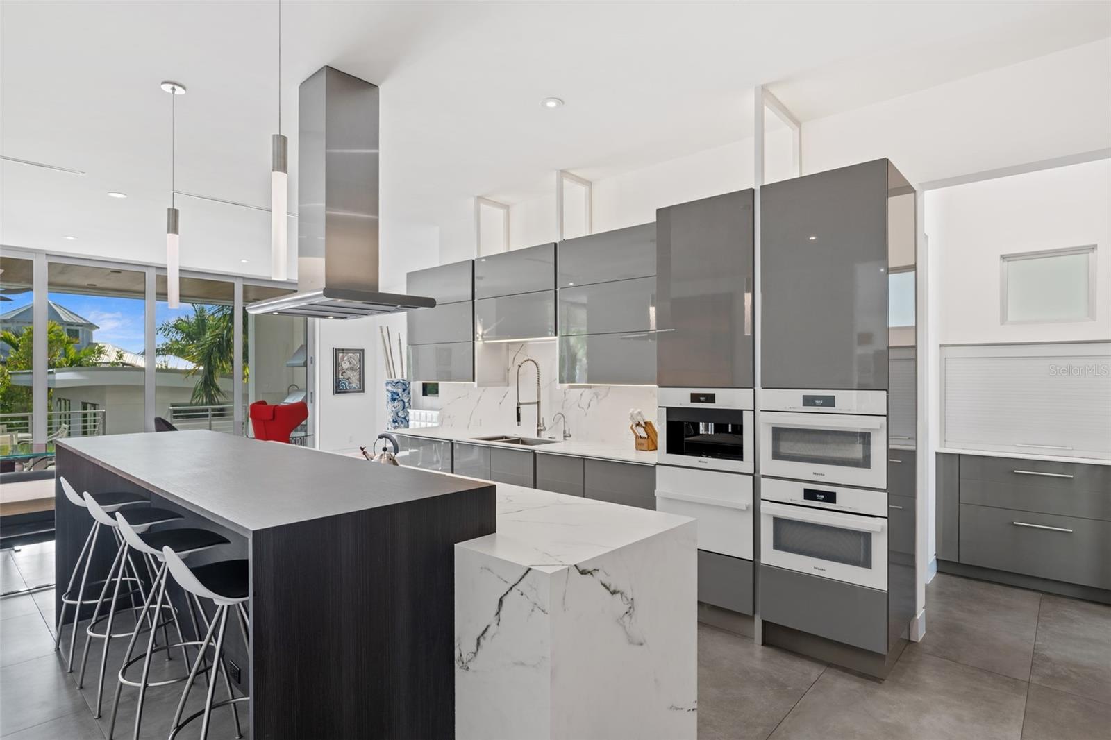 A4672827 Property Photo