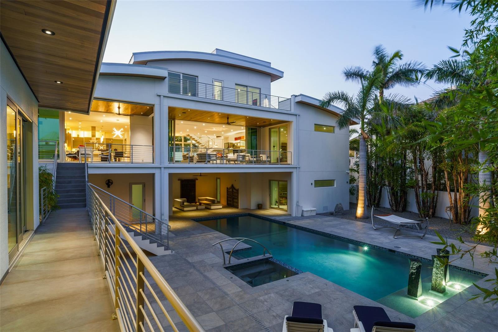 A4672827 Property Photo