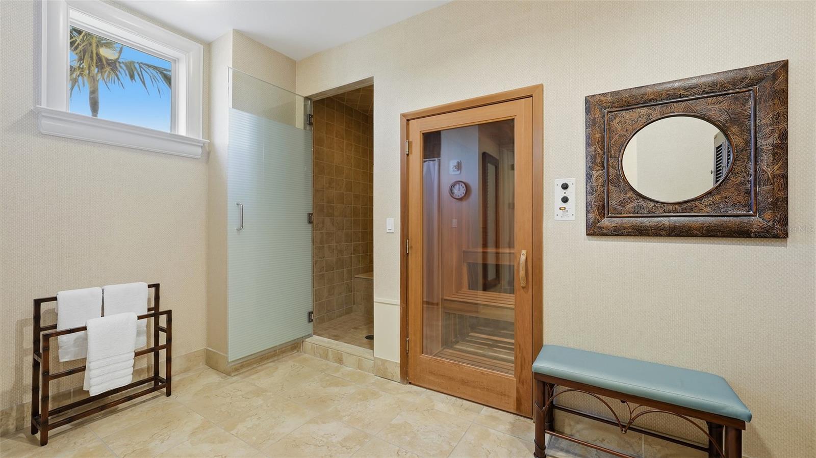 A4672832 Property Photo