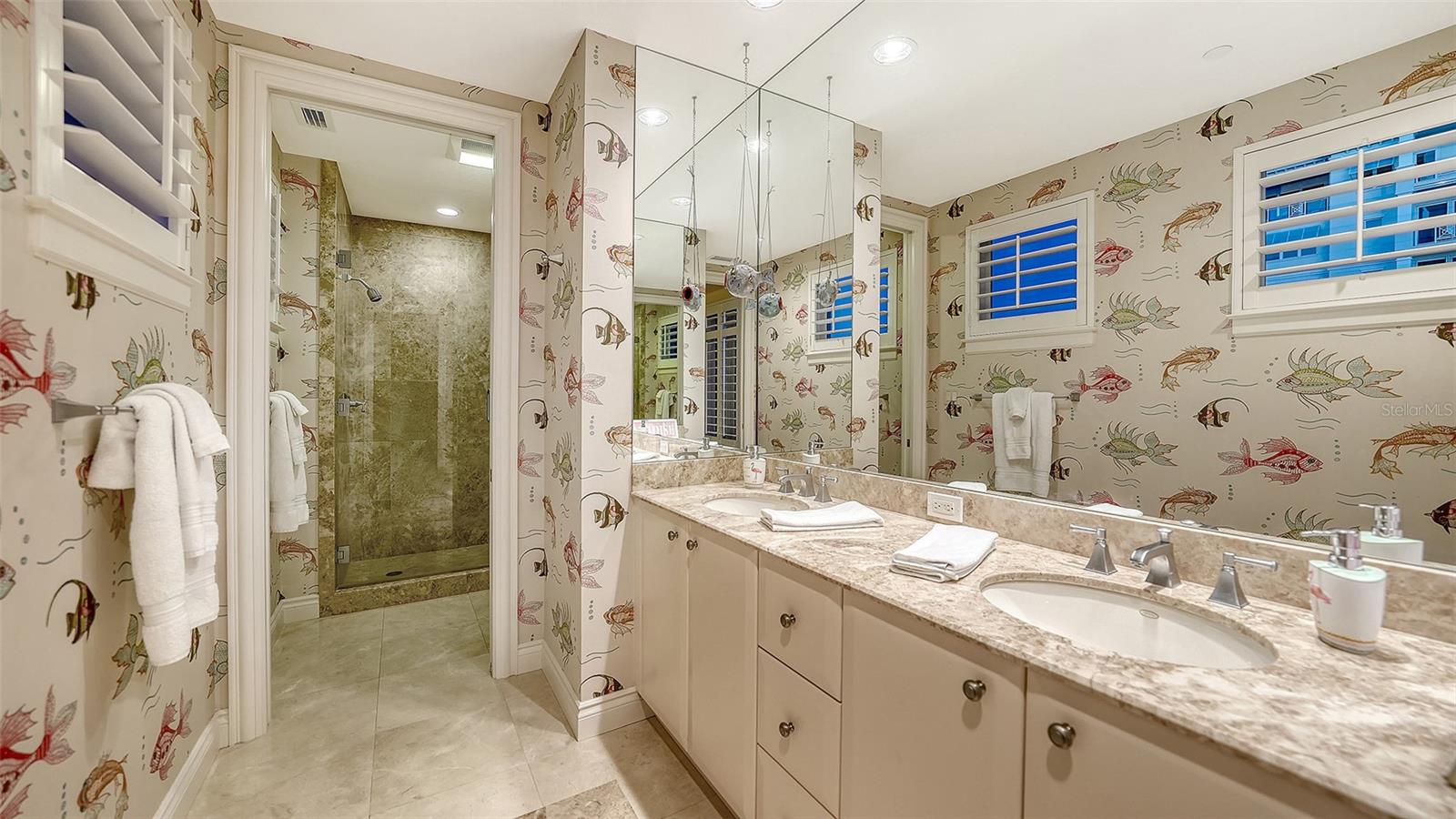 A4672832 Property Photo