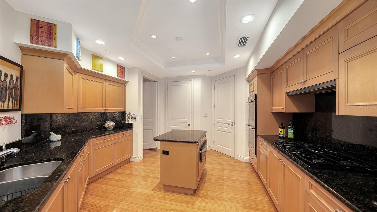 A4672832 Property Photo