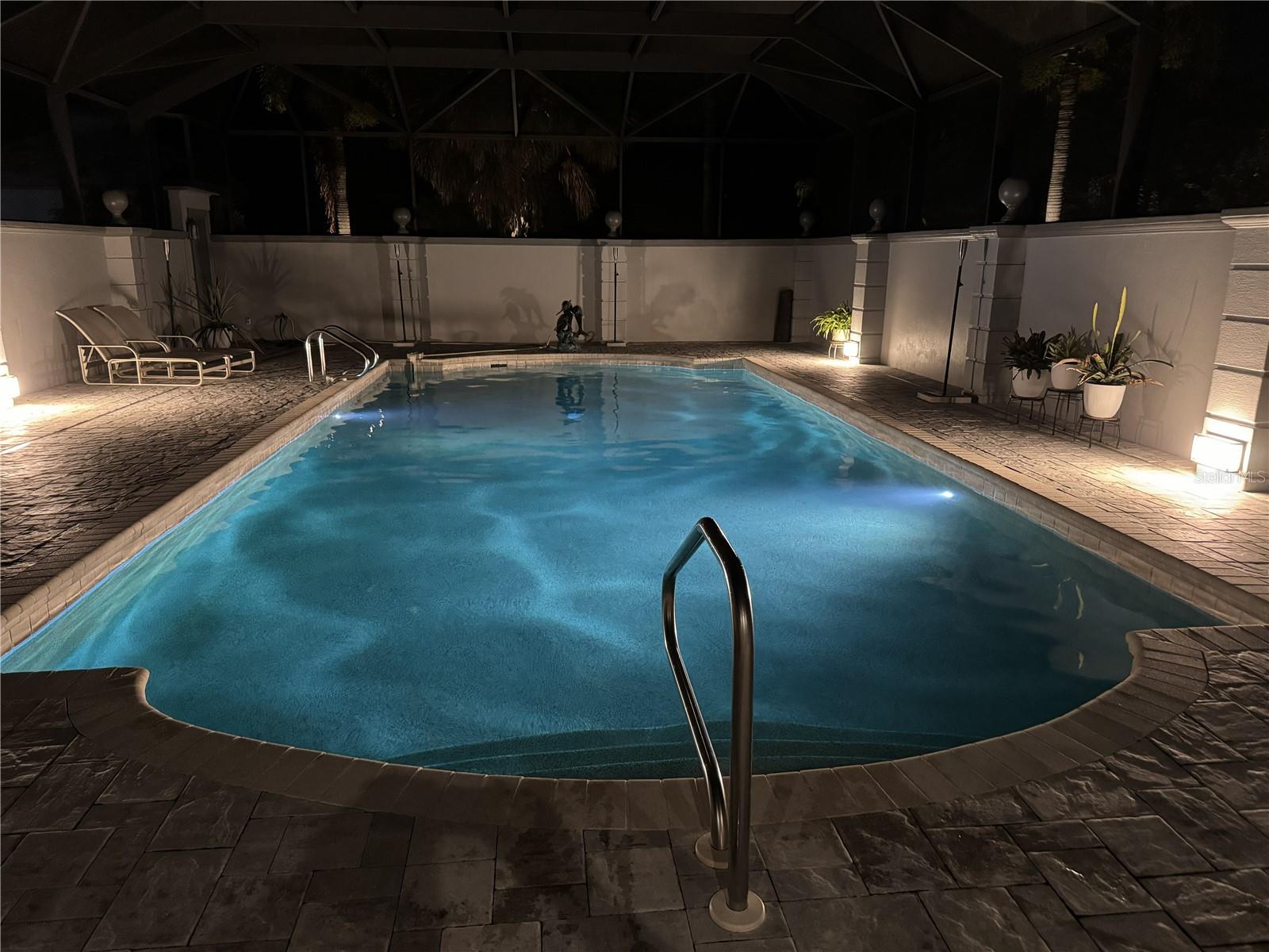 A4672843 Property Photo