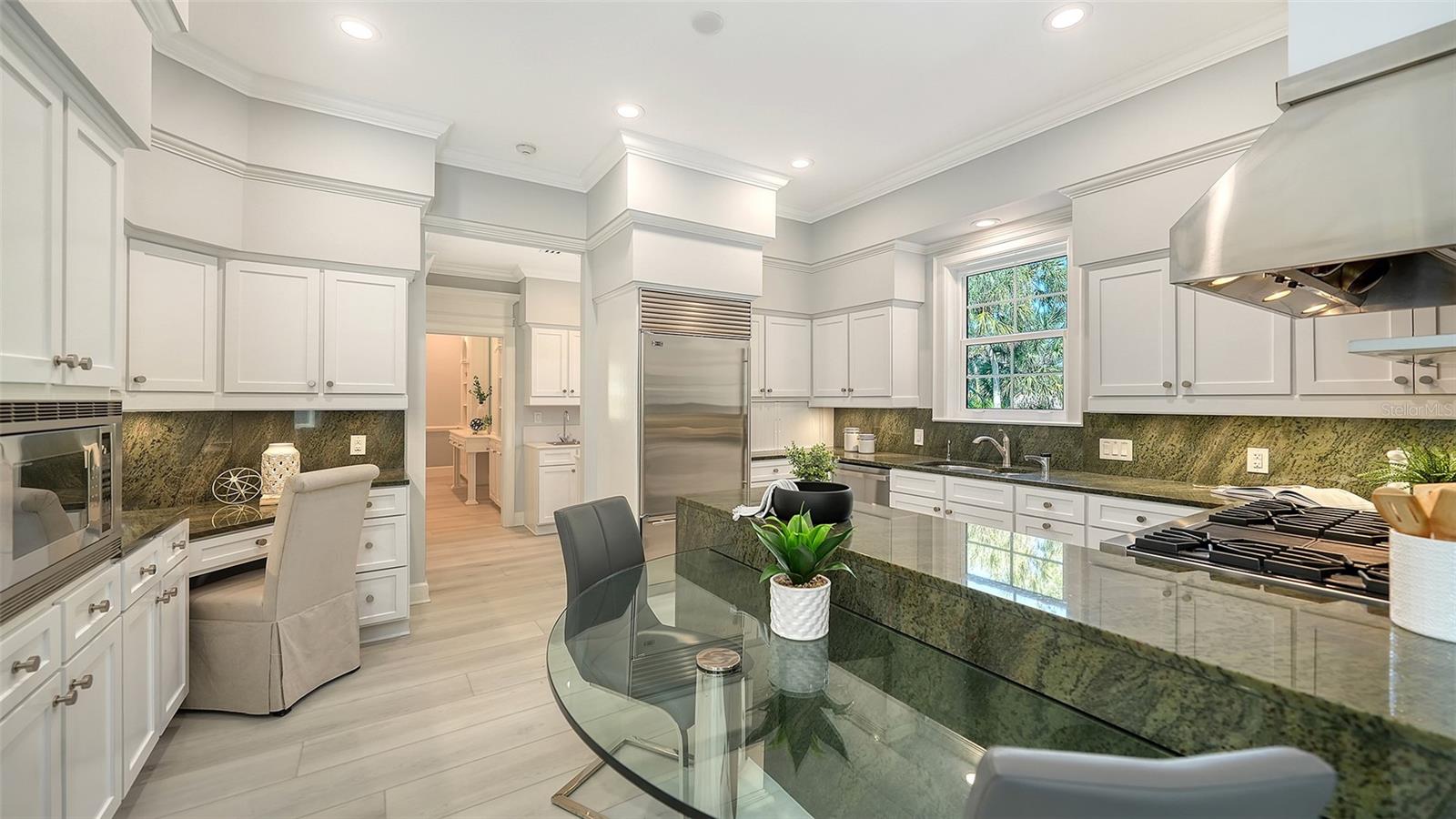 A4672843 Property Photo