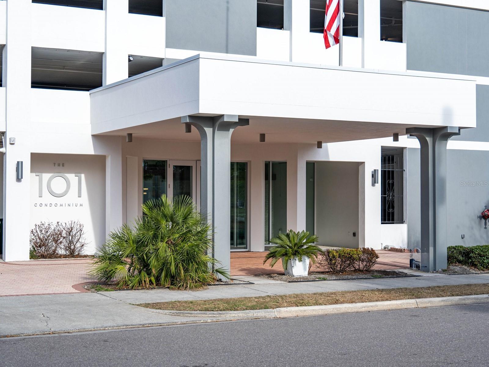 101 S GULFSTREAM AVE #10E, SARASOTA, FL, 34236