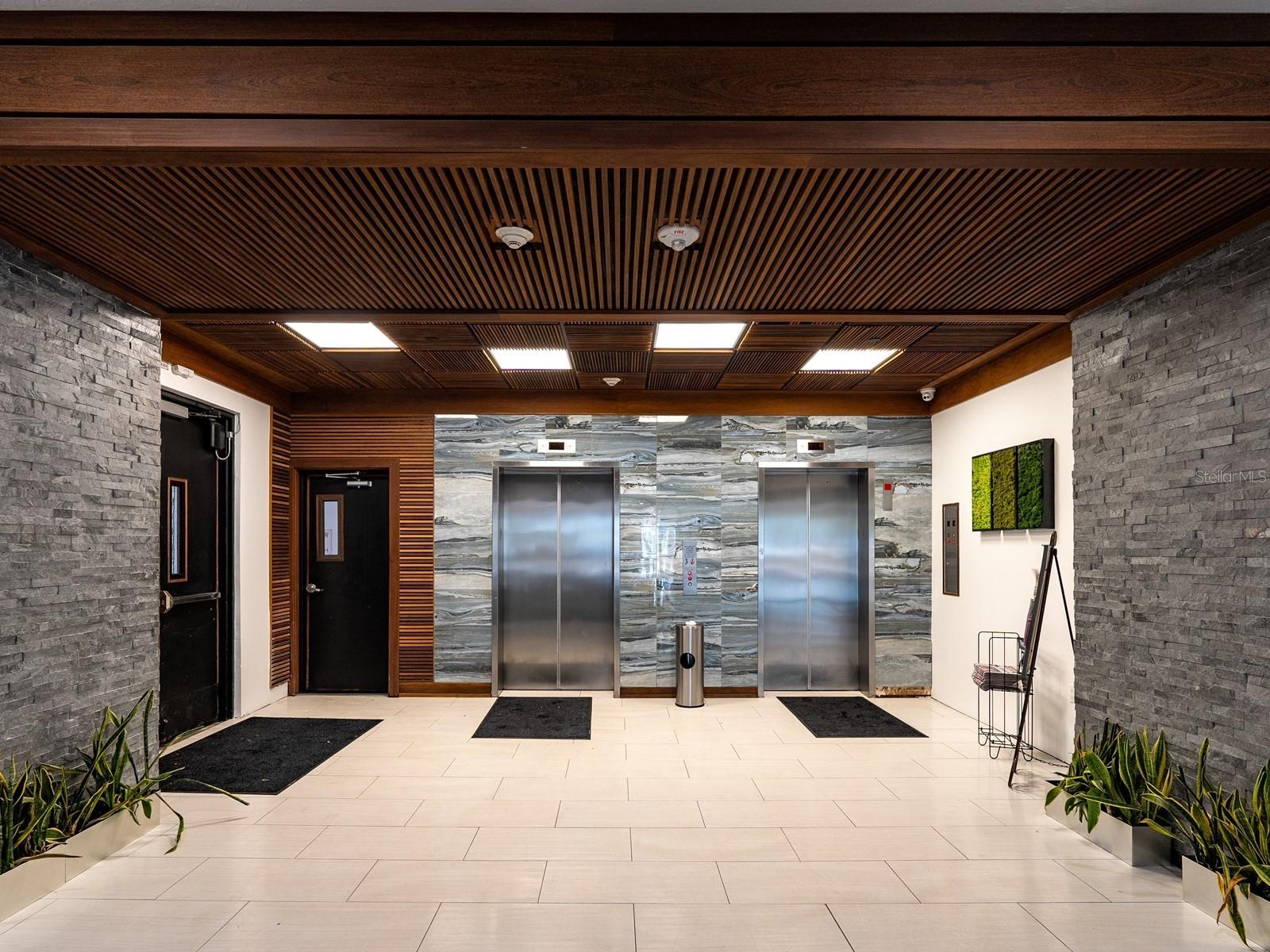 101 S GULFSTREAM AVE #10E, SARASOTA, FL, 34236