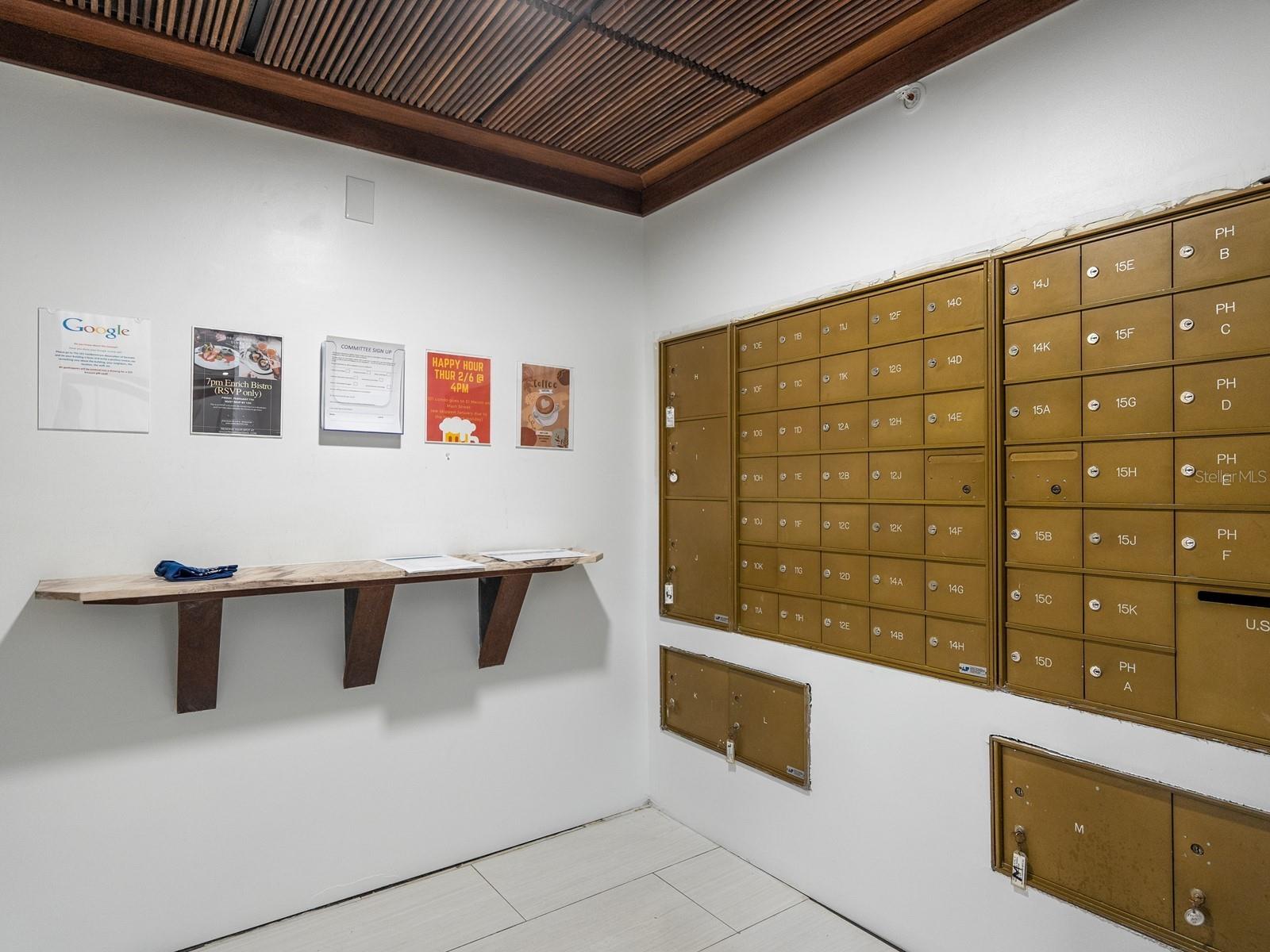 101 S GULFSTREAM AVE #10E, SARASOTA, FL, 34236