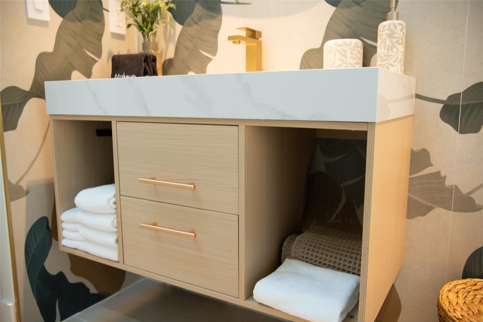 1010 JOYCE CT, VENICE, FL, 34293