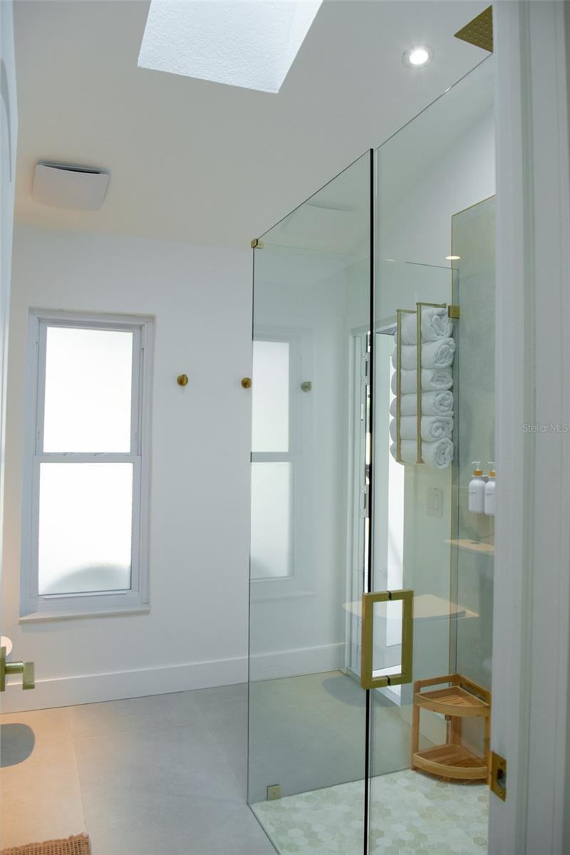 1010 JOYCE CT, VENICE, FL, 34293