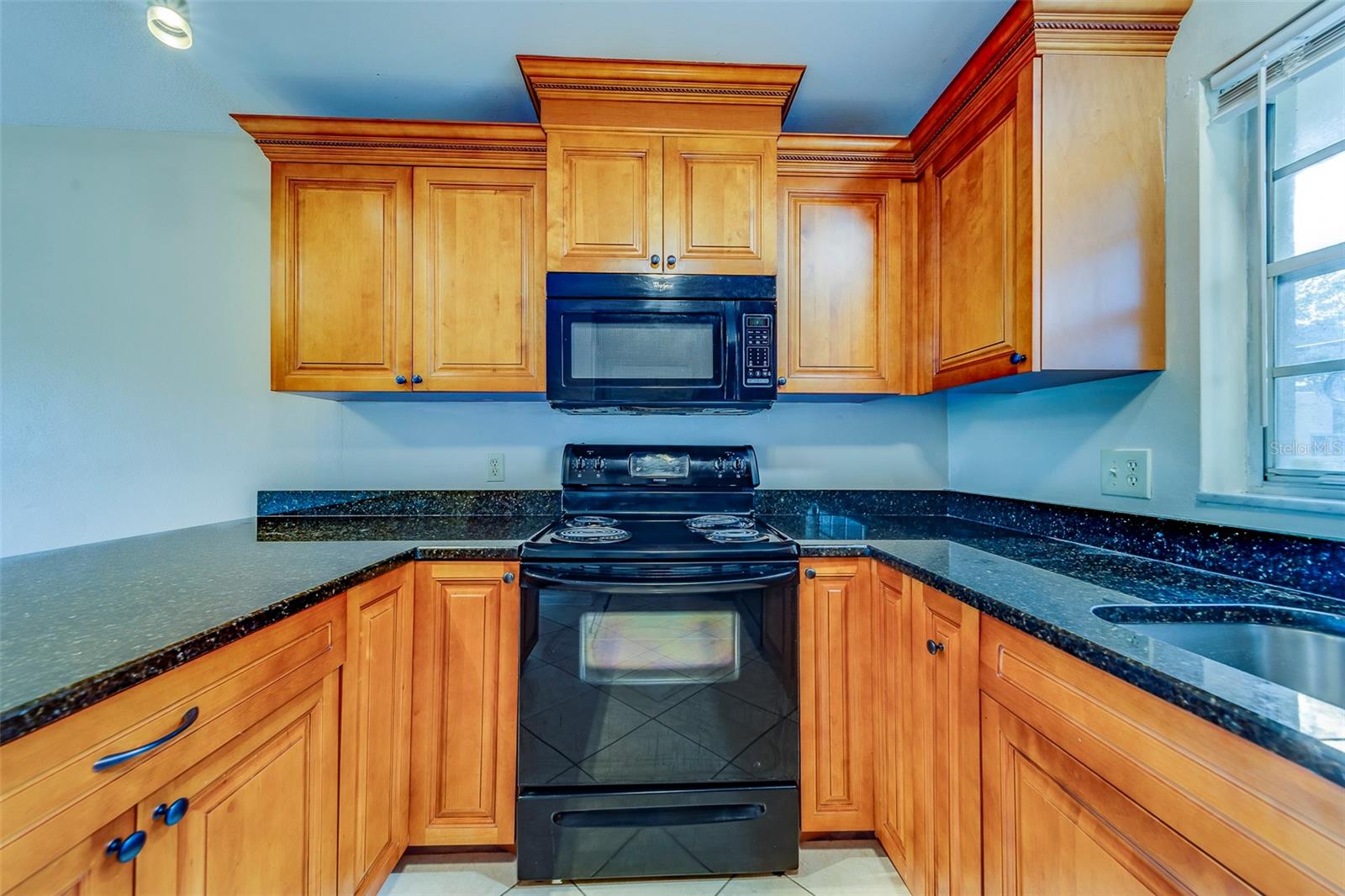 69 COUNTRY CLUB DR, LARGO, FL, 33771