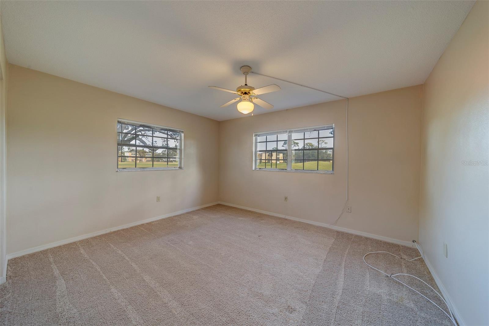 69 COUNTRY CLUB DR, LARGO, FL, 33771