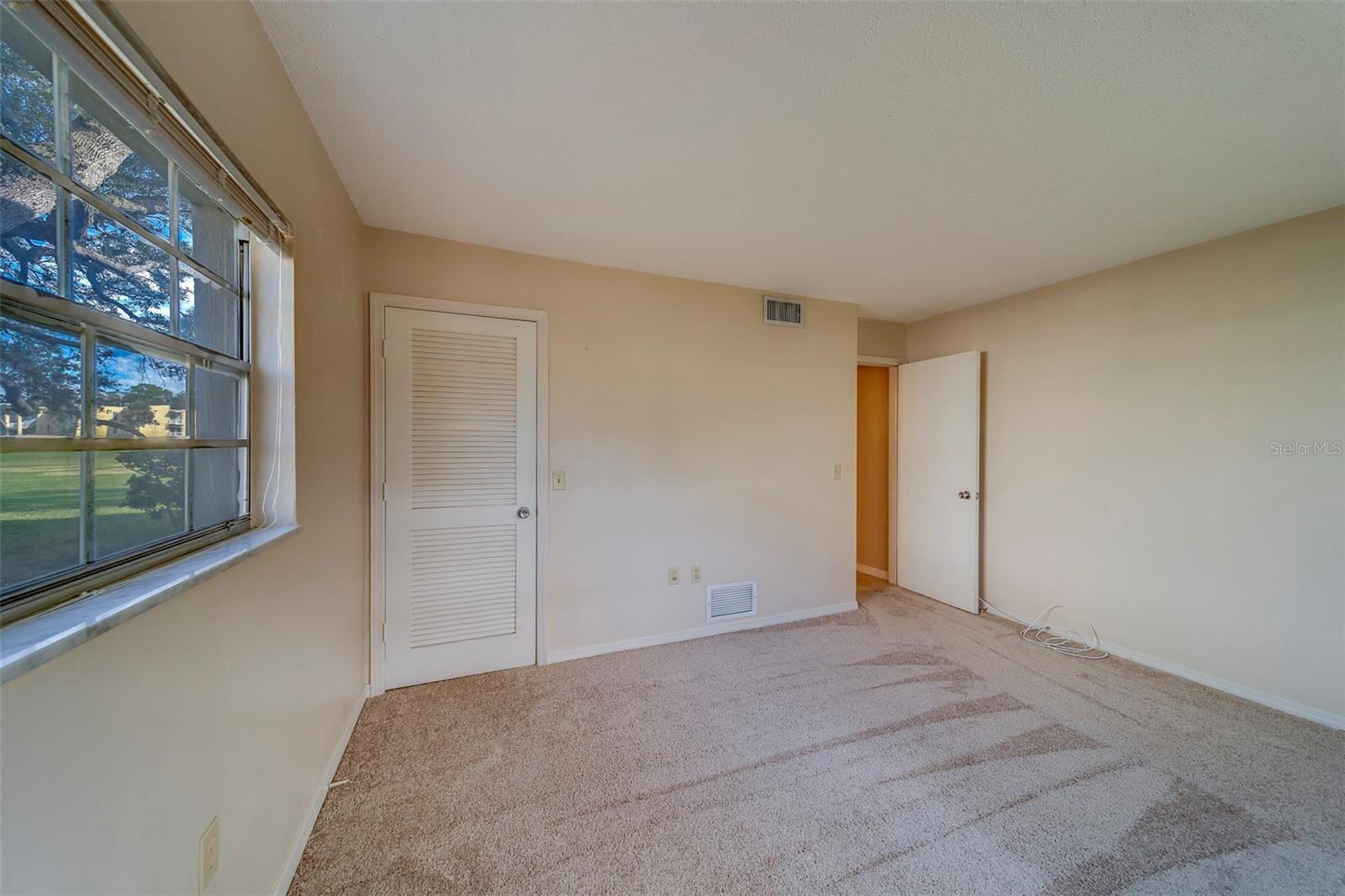 69 COUNTRY CLUB DR, LARGO, FL, 33771