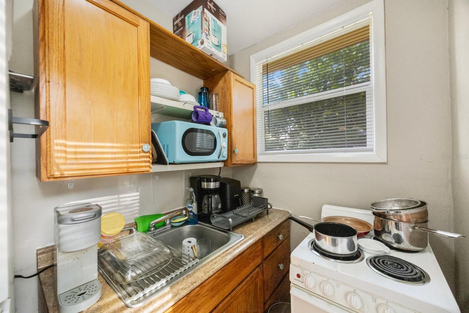 325 41ST ST N, ST PETERSBURG, FL, 33713