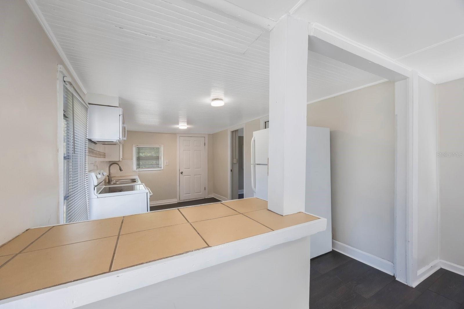 325 41ST ST N, ST PETERSBURG, FL, 33713