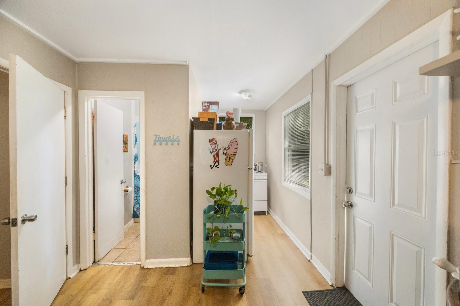 325 41ST ST N, ST PETERSBURG, FL, 33713