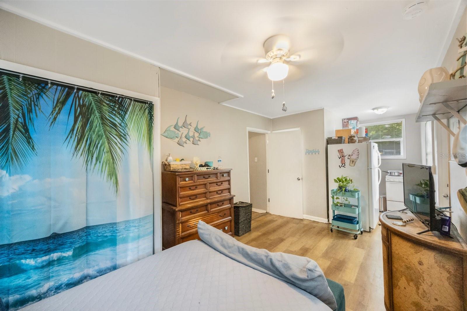 325 41ST ST N, ST PETERSBURG, FL, 33713