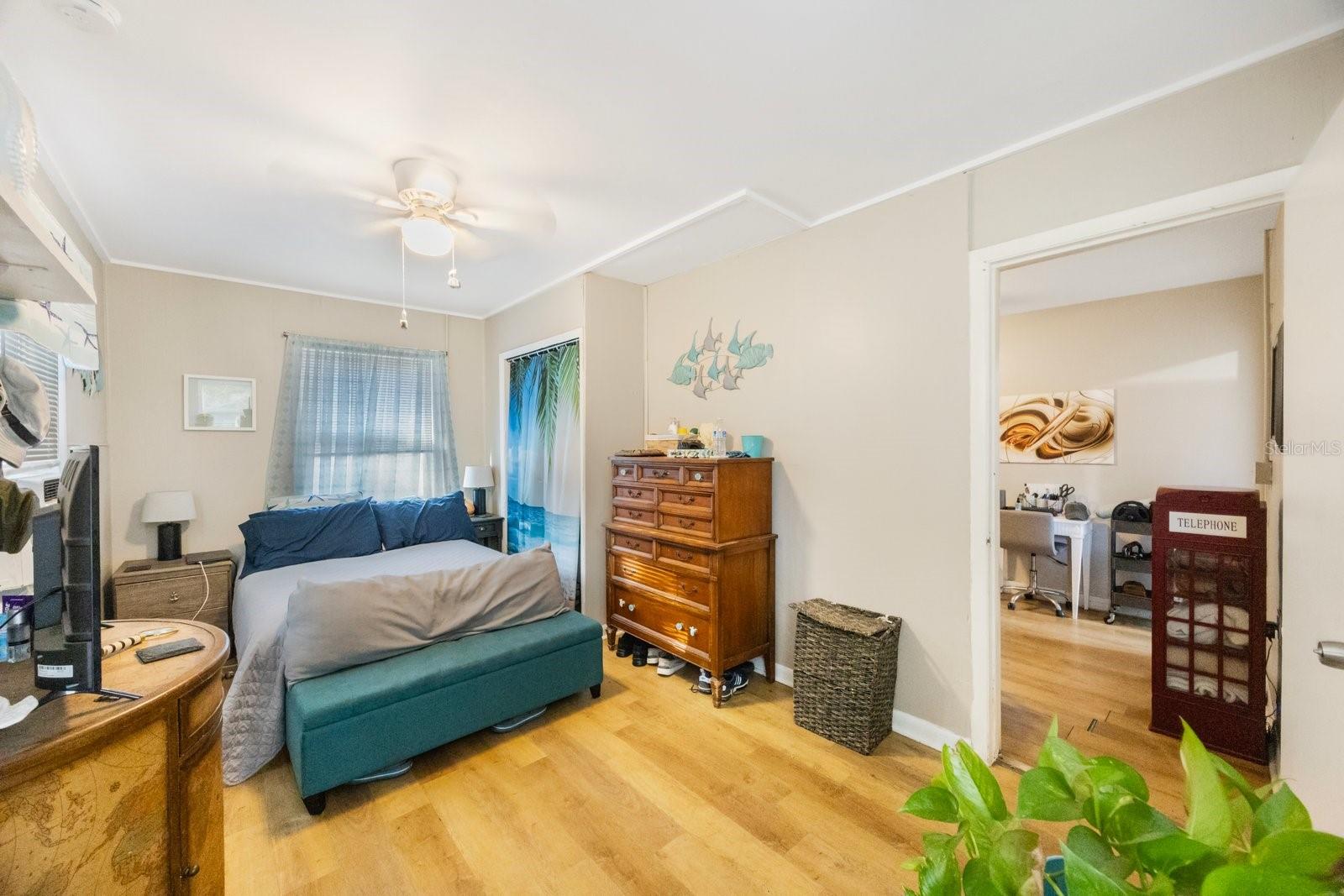 325 41ST ST N, ST PETERSBURG, FL, 33713