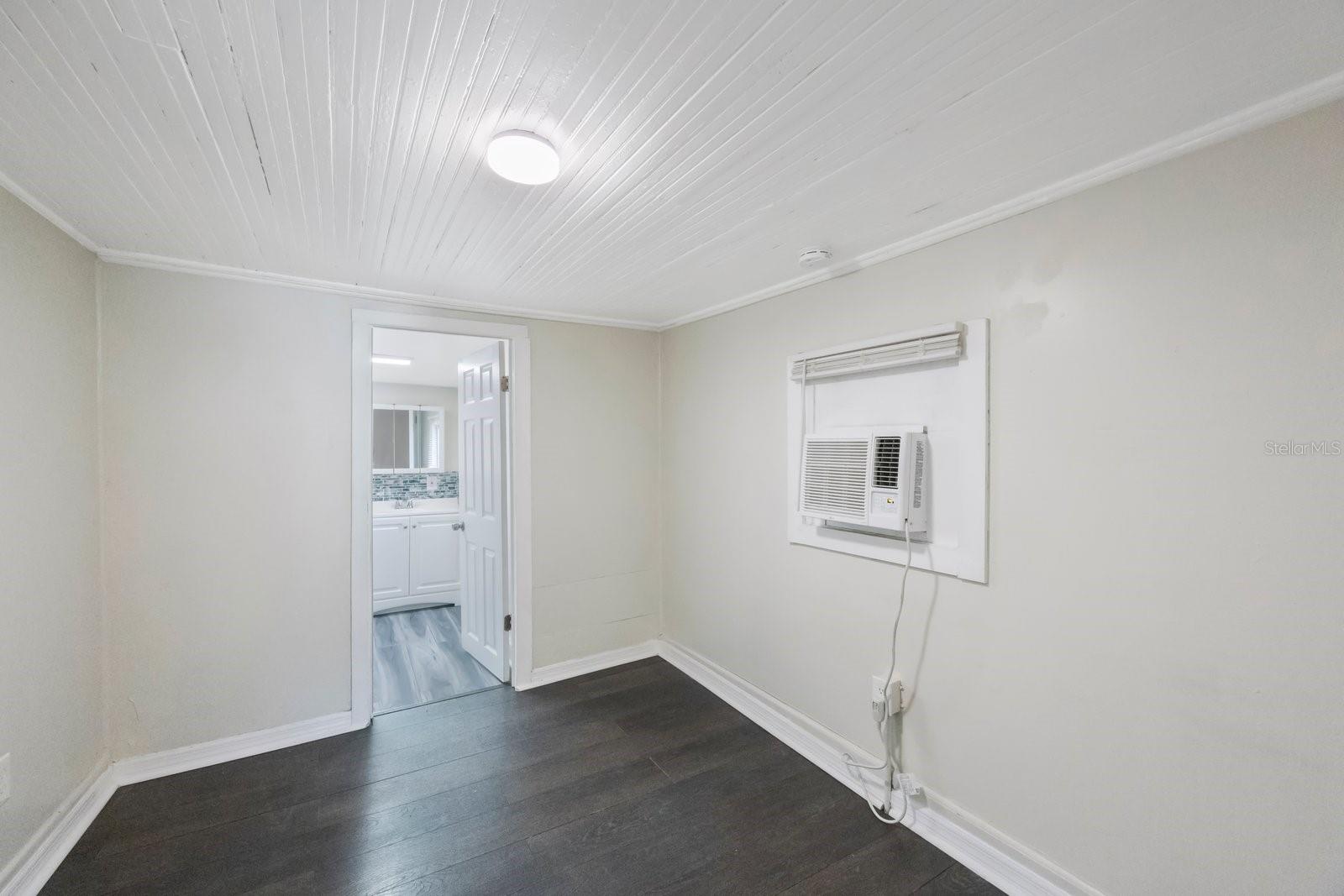 325 41ST ST N, ST PETERSBURG, FL, 33713