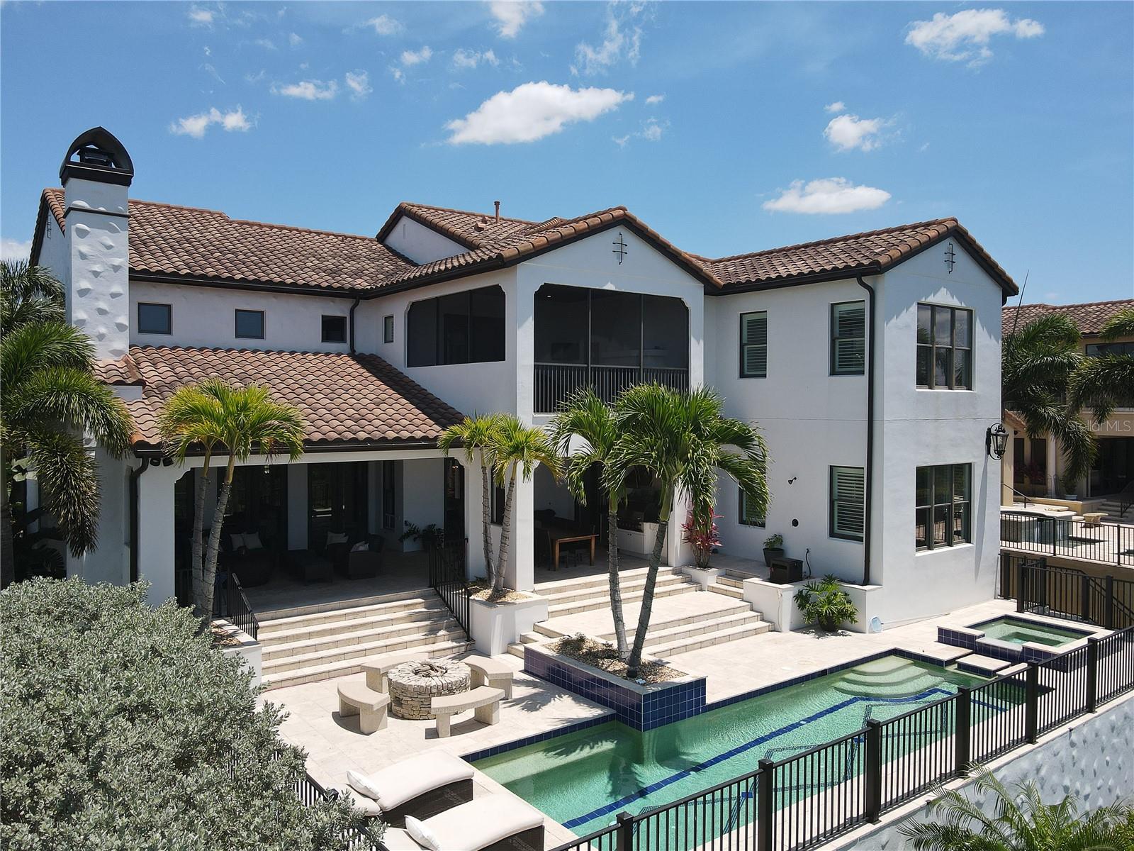 A4672859 Property Photo