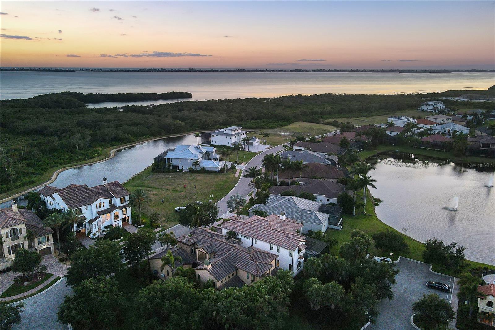 A4672859 Property Photo