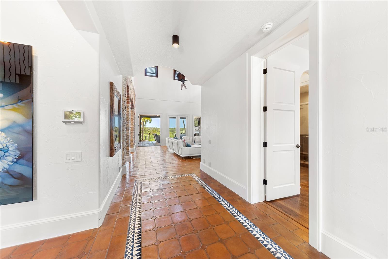 A4672859 Property Photo