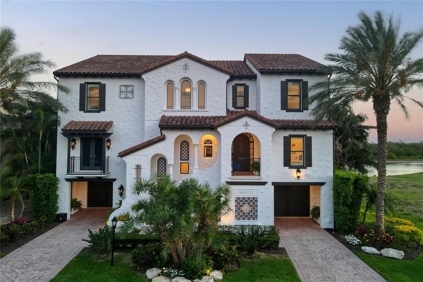 A4672859 Property Photo