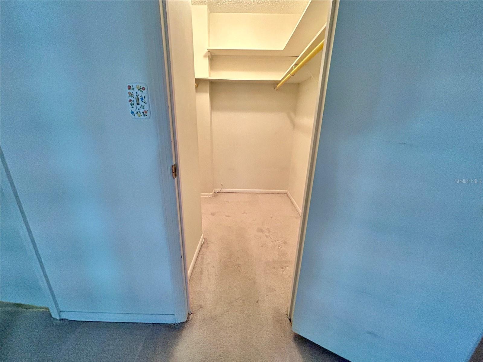 TB8450197 Property Photo