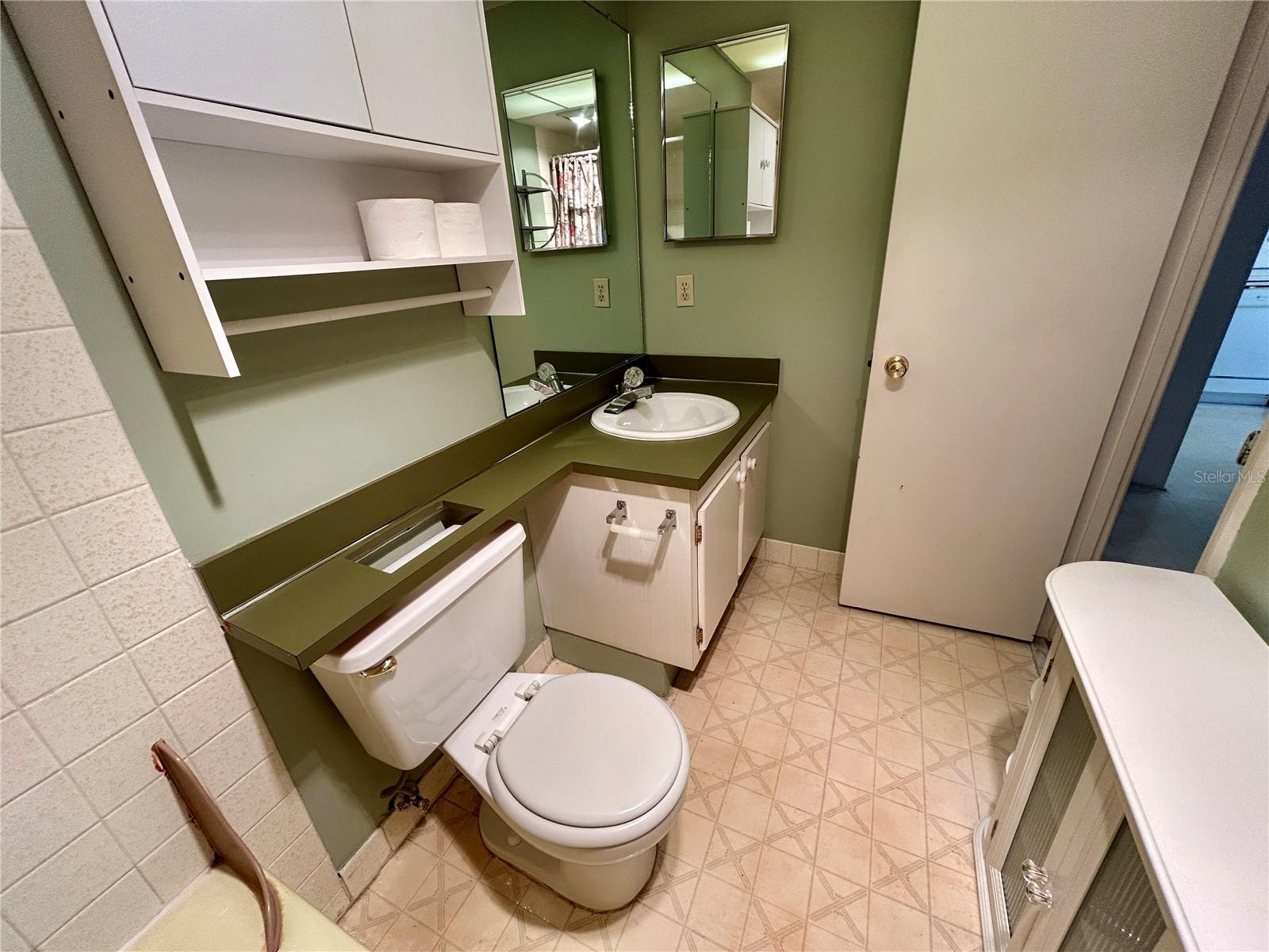 TB8450197 Property Photo